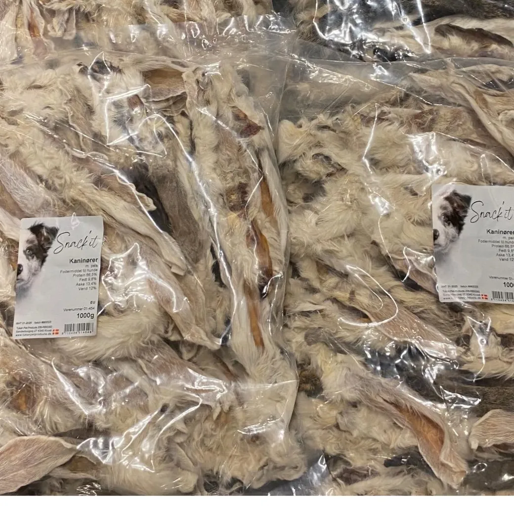 Snackit Kaninører med pels 1 kg - Naturlige hundesnacks i stor pakke